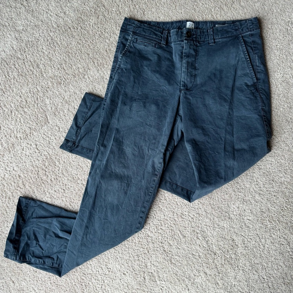 Men’s GAP Dark Blue Khaki Pants